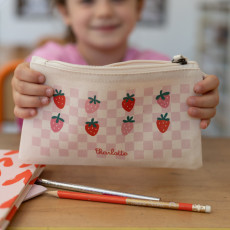 trousse charlotte aux fraises personnalisée