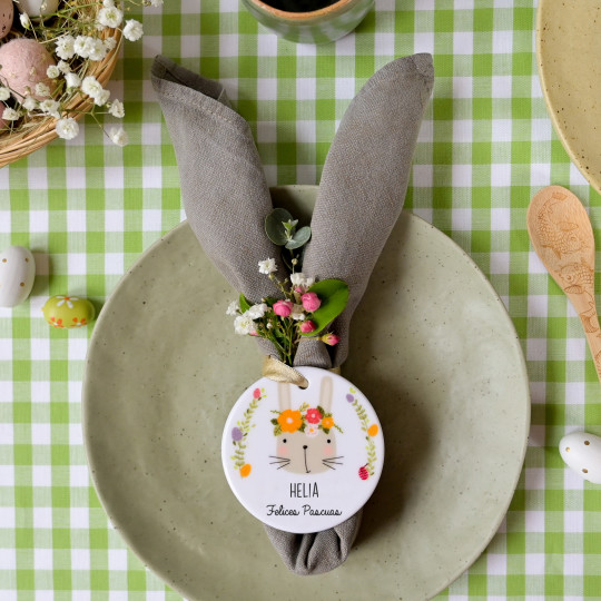 adorno de cerámica con diseño de conejo de pascua con flores para decorar la mesa