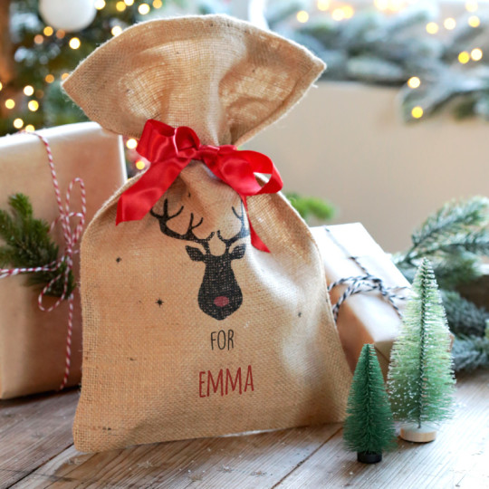Small hessian christmas sacks discount