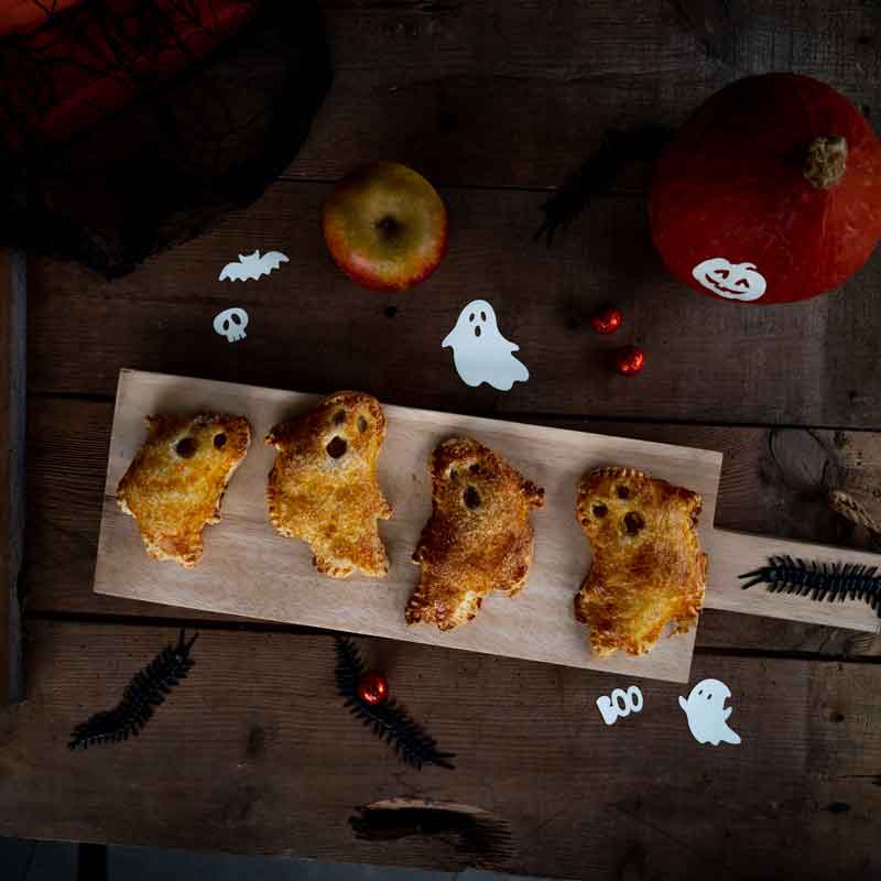 Receta de Halloween: pasteles de manzana fantasmas