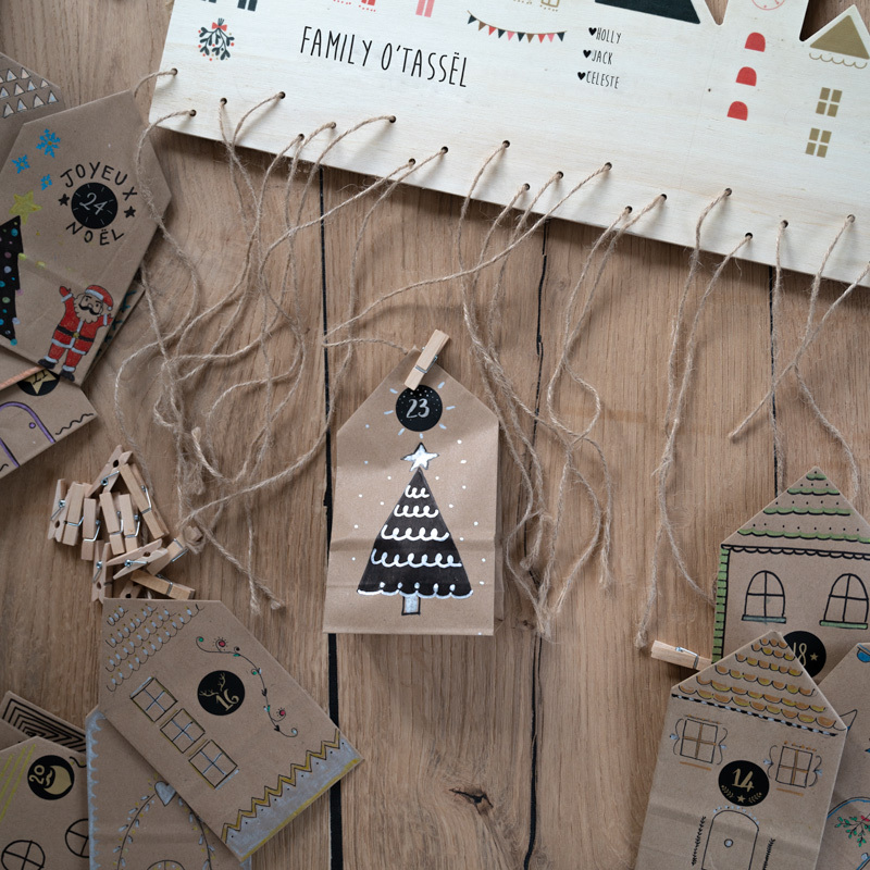 Homemade Advent calendar DIY: Decorate your 24 treat bags!