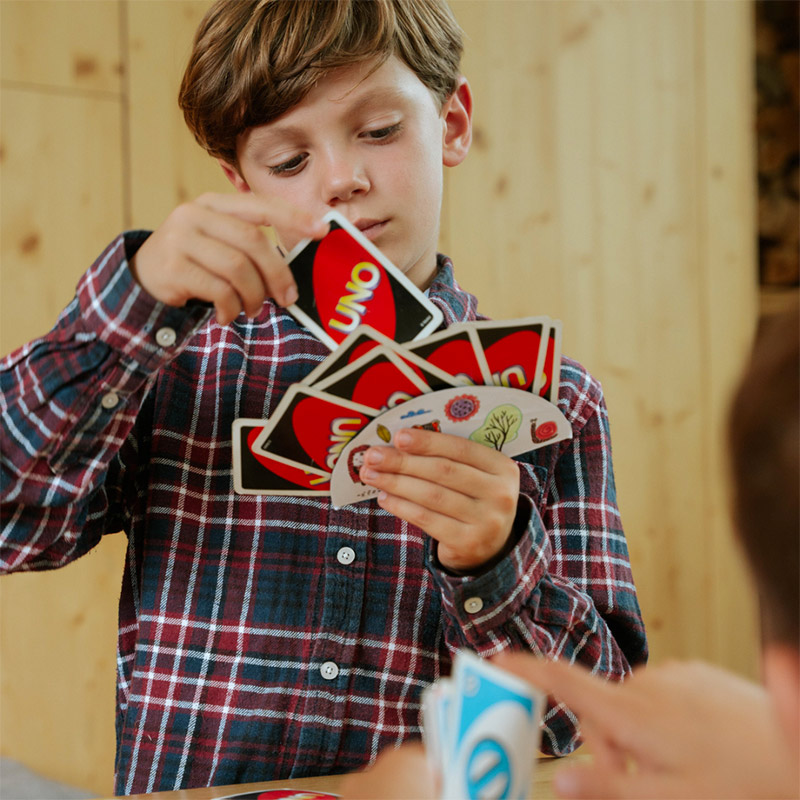 DIY: Soporte para jugar a las cartas