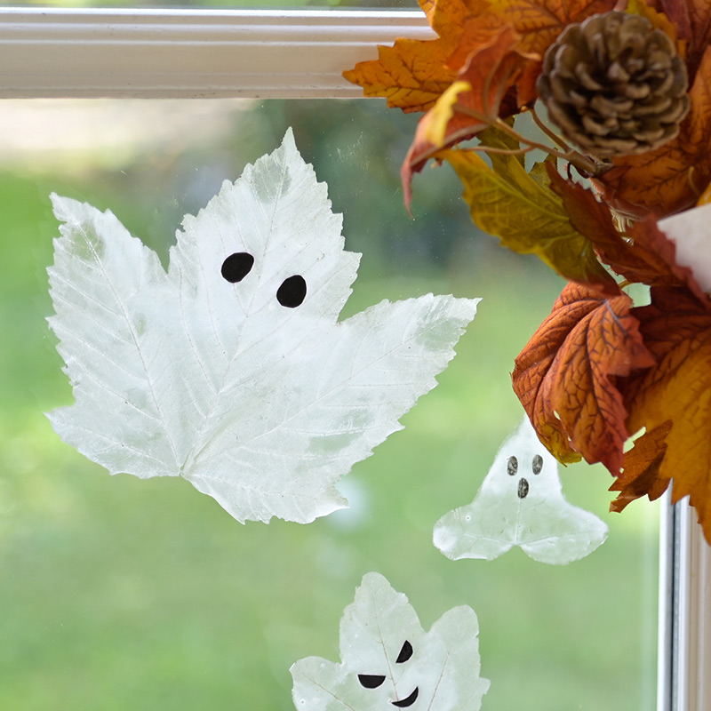 Ghoul-rgeous window ghosts leaves DIY